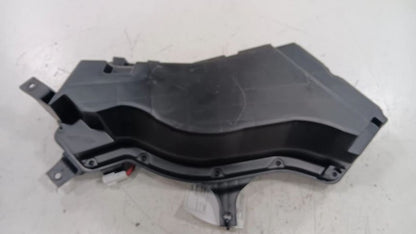 Hyundai Veloster Subwoofer Sub Woofer Speaker  2012 2013 2014 2015  OE