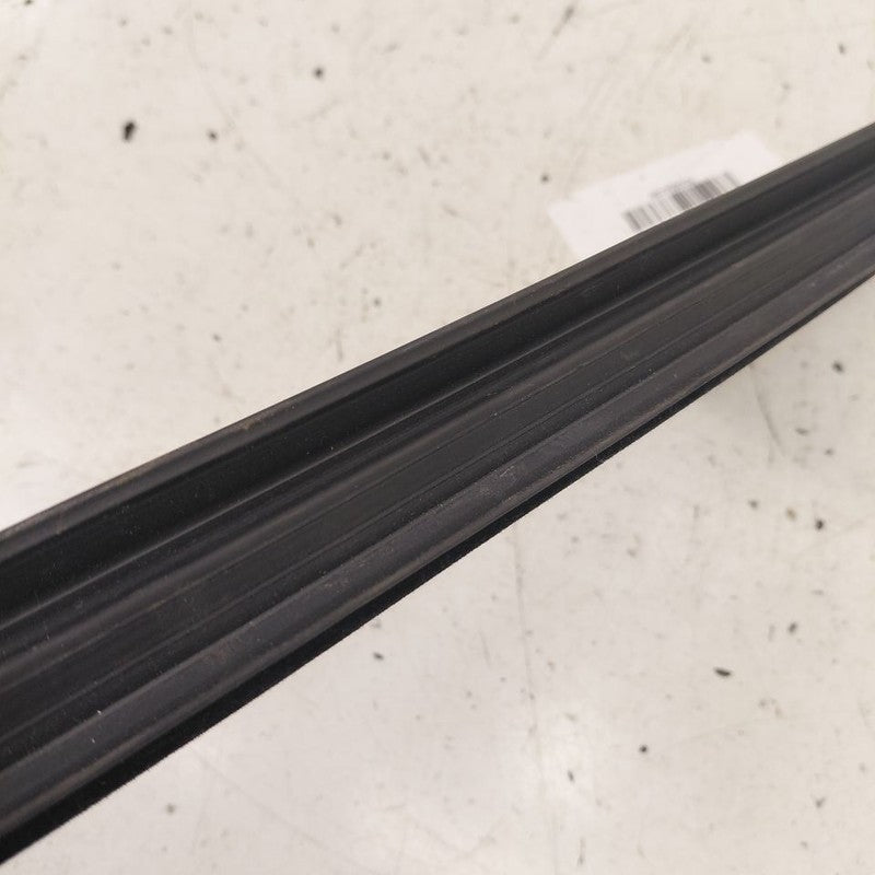 Honda Clarity Right Front Weather Strip Interior  2018 2019 2020