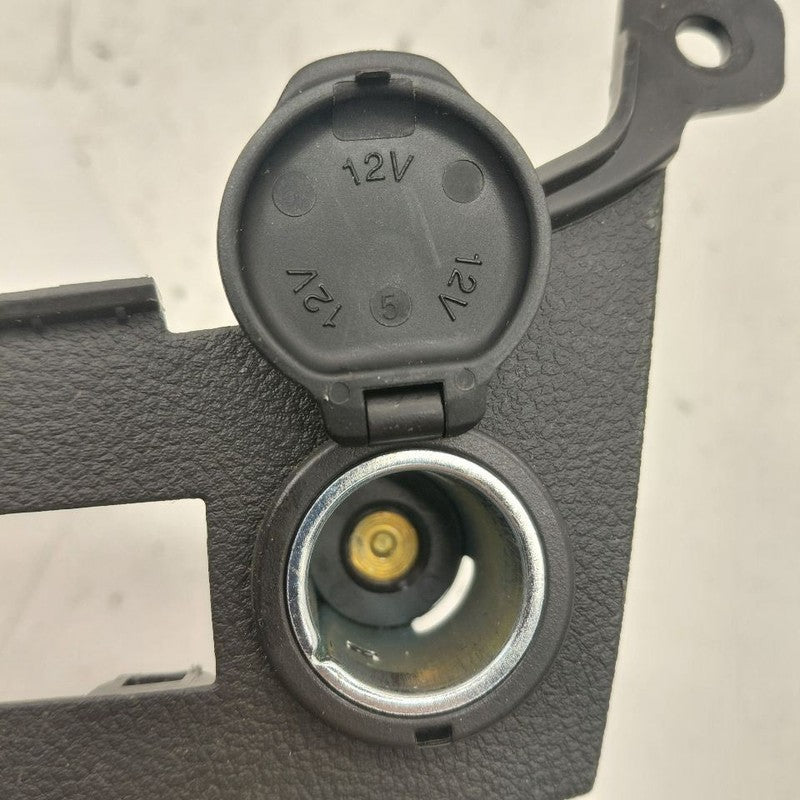 Chevy Trax 12V Power Port Socket  2022 2021