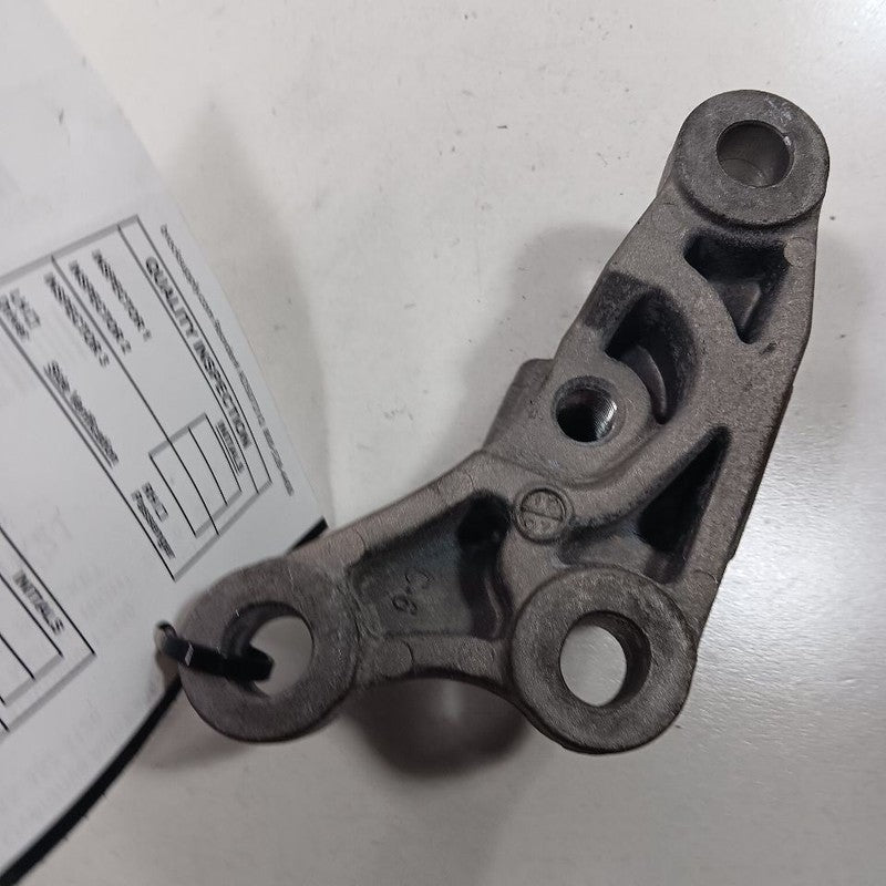 Nissan Altima Engine Motor Mount Right Passenger 2.5 2023 2022 2021 2020 2019