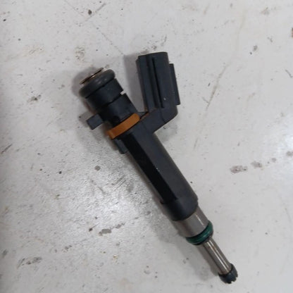 Fuel Injection Injector Fits 18-23 Nissan Kicks OEM