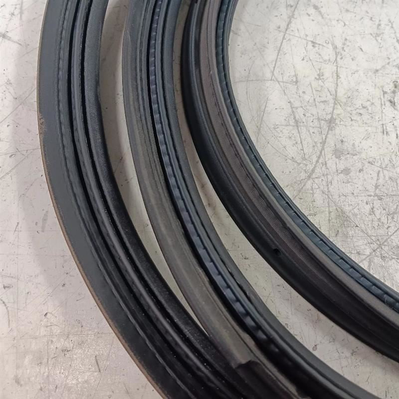 Buick Encore Trunk Lid Hatch Door Rear Back Rubber Seal  2017 2018 2019 2020