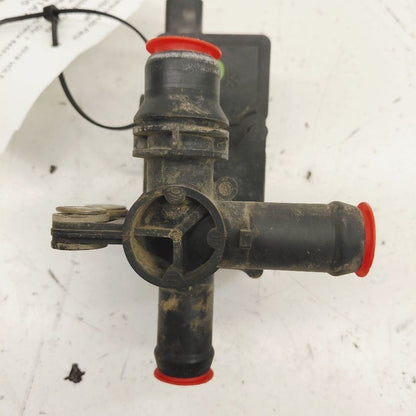 Chevy Volt Coolant Bypass Water Valve {84551213} 2019 2018 2017 2016 O