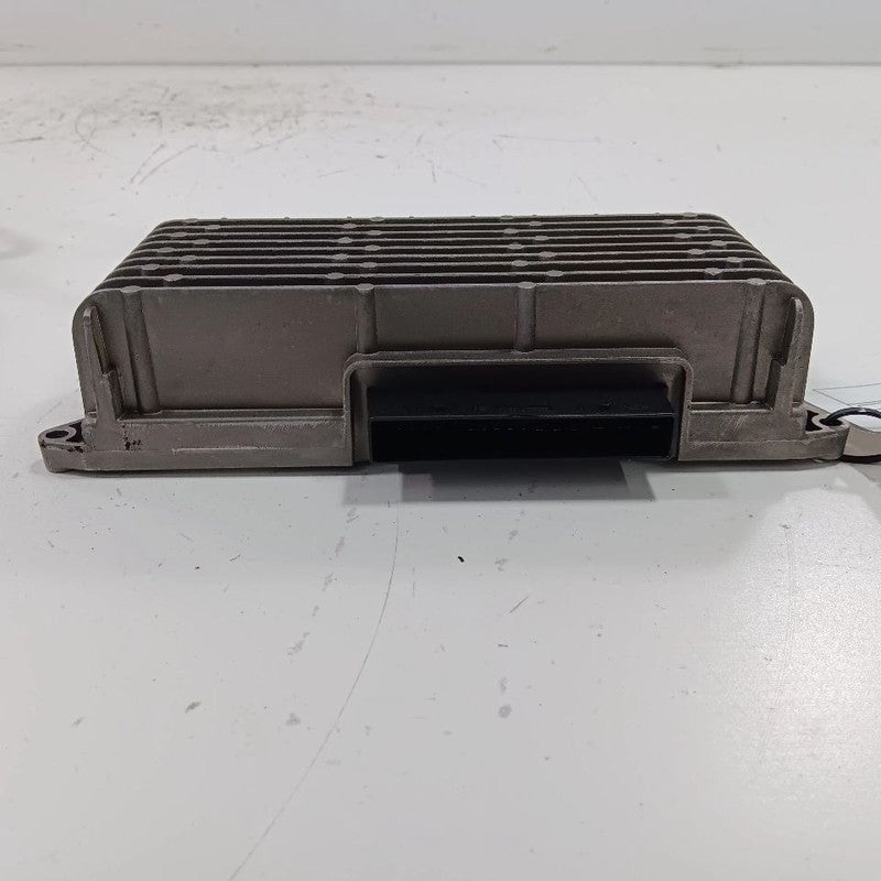 Fiat 500  Audio Equipment Radio Amplifier { 51944556 } 2018 OEM