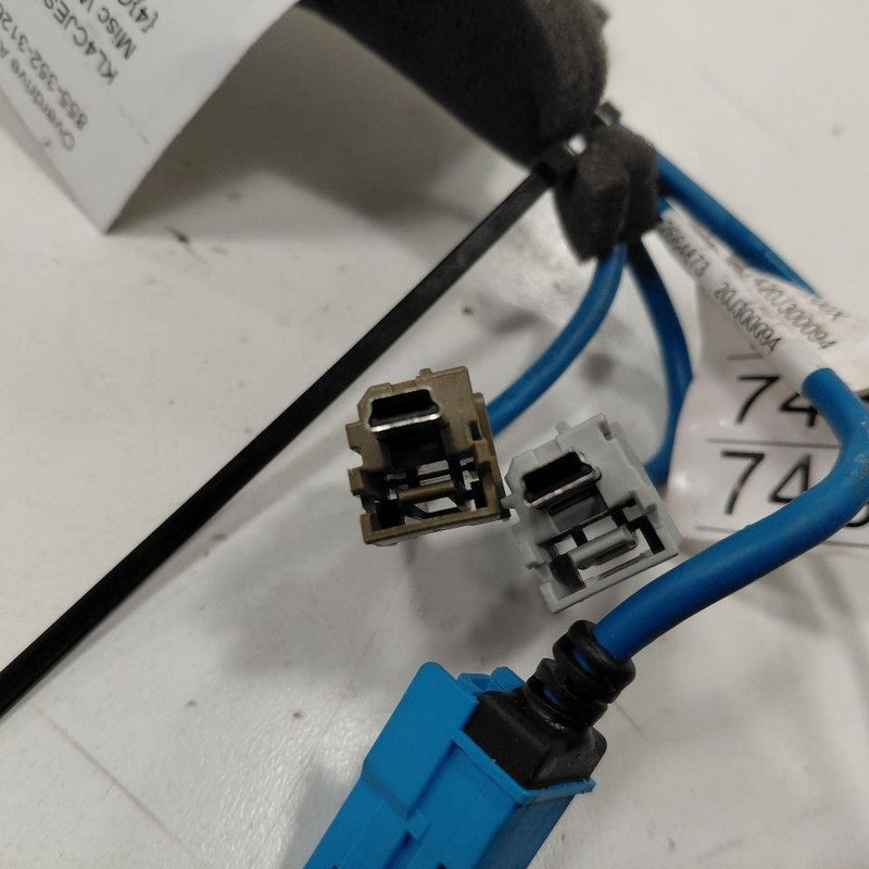 Buick Encore GPS Navigation Antenna Cable {42617438} 2022 2021 2020 2019 2018