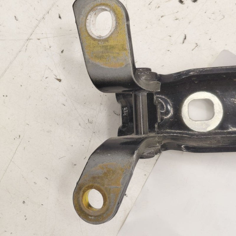 Chevy Equinox Door Hinge Set Right Rear Passenger  2024 2023 2022