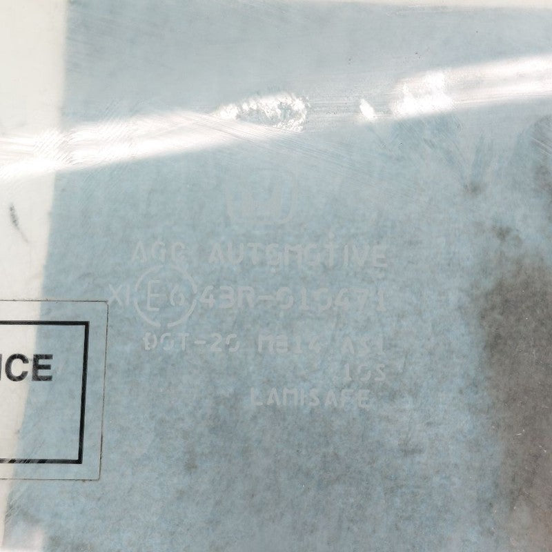 Driver Left Front Door Glass Window Fits 18-21 Honda Clarity