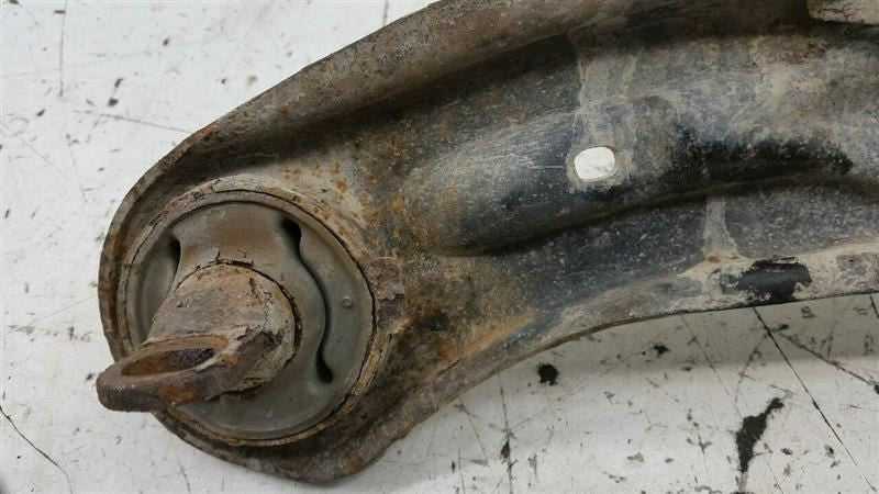 68275399AC Left Lower Control Arm Rear Trailing Arm Fits 09-17 Dodge Journey