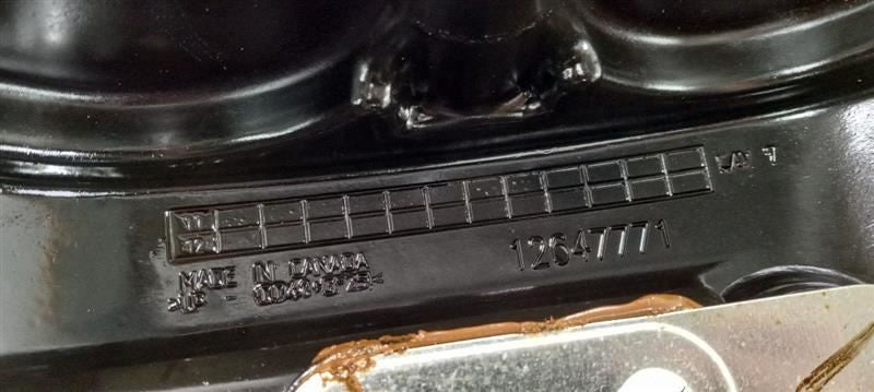 Cadillac CTS Left Engine Cylinder Head Valve Cover 2011 2012 2013 OEM
