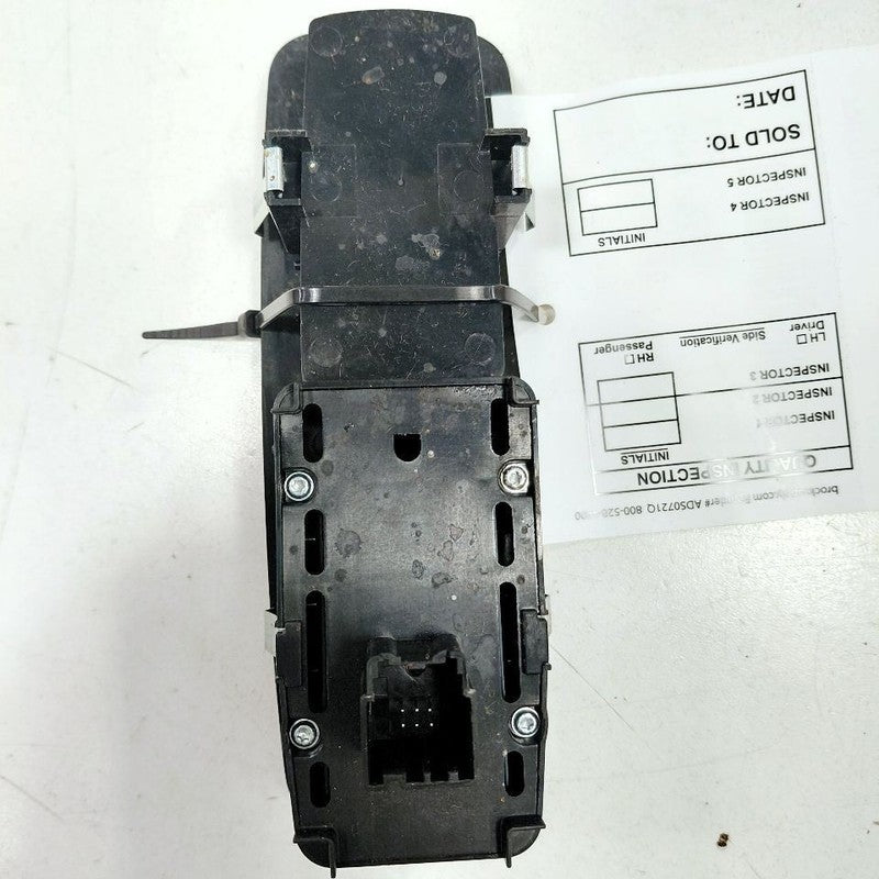 Chrysler 300 Power Window Switch Right Passenger Front  2017 2018 2019