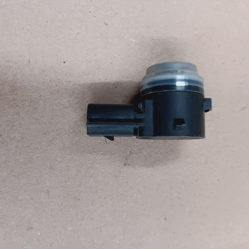 Ford Edge Back up Sensor {HU5T15K859AAW} 2019 2020 2021 2022
