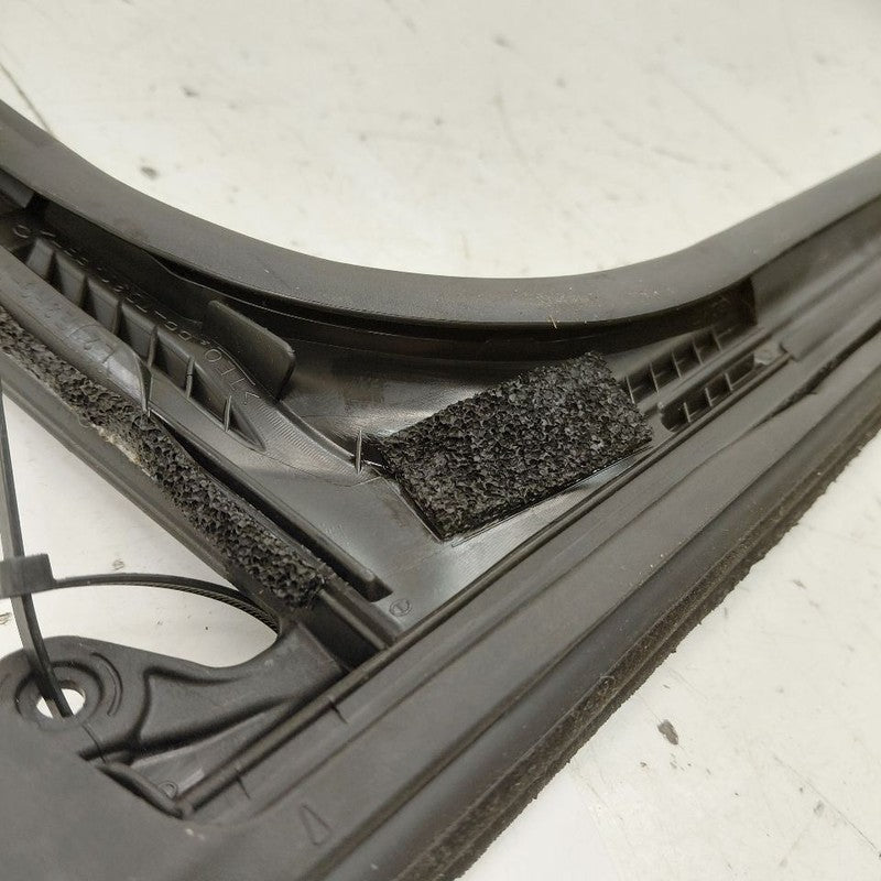 Mazda 3 Door Glass Window Seal Rubber Left Driver Rear Back  2023 2022