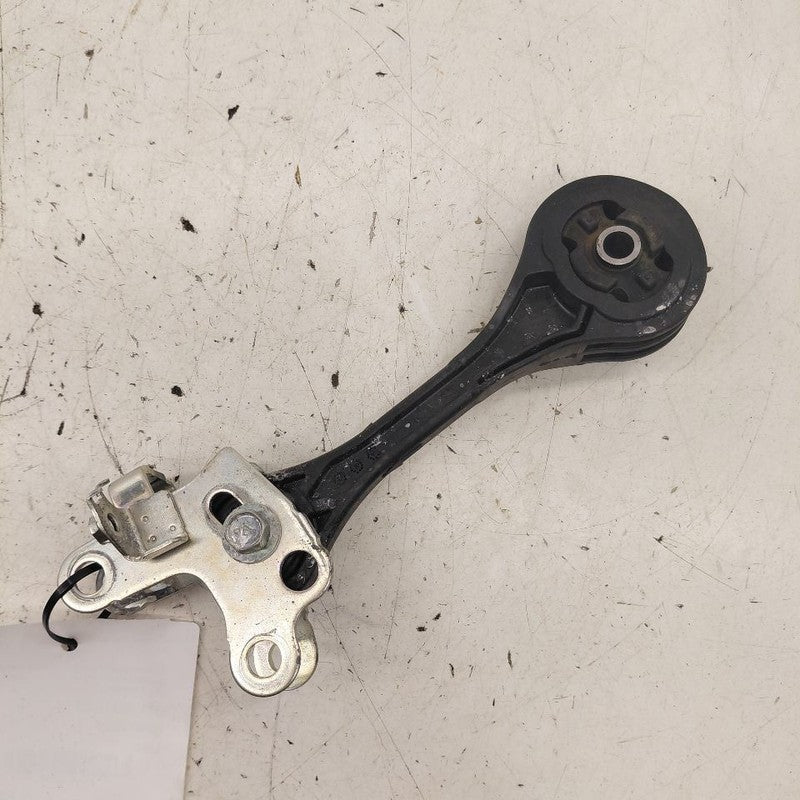 Subaru XV Crosstrek Engine Motor Mount Rear Back  2.5 2025 2024