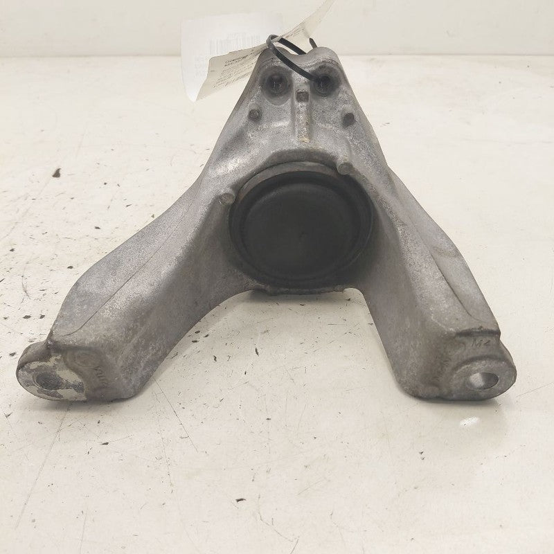 Honda CR-V Engine Motor Mount Right Passenger  2.4 2019 2018 2017