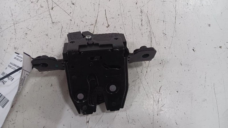 Buick Encore Trunk Latch  2016 2017 2018 2019 OEM