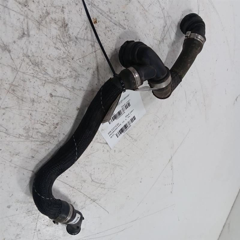 Mini Cooper Coolant Line Crossover Pipe  2016 2017 2018 2019 2020 OEM
