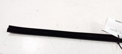 Kia Sorento Left Front Weather Strip Interior 2016 2017 2018 OEM