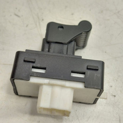 Fiat 500 X Model   Power Window Switch Right Passenger Front  2016 201