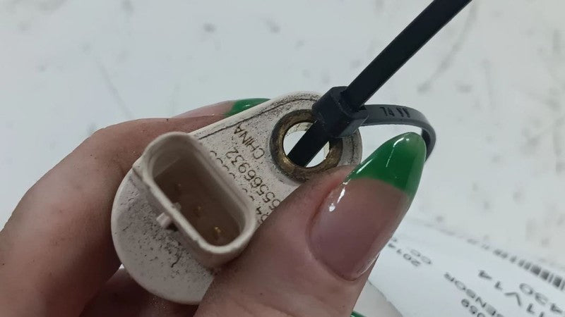 Chevy Volt Camshaft Cam Shaft Position Sensor  2011 2012 2013 2014 2015