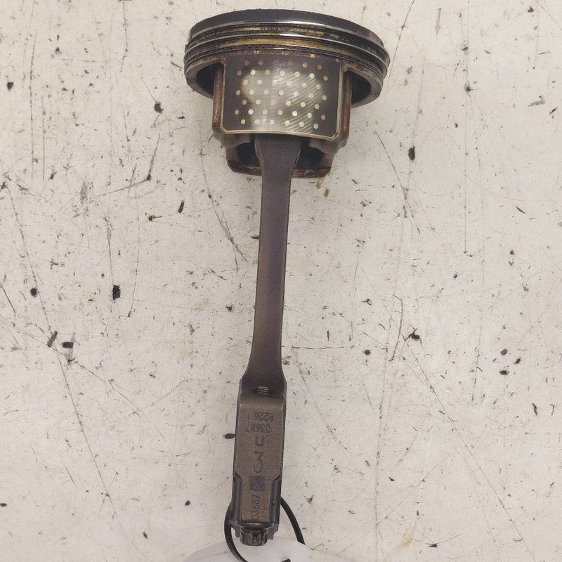 Honda CR-V Single Piston With Connecting Rod   2.4 2019 2018 2017