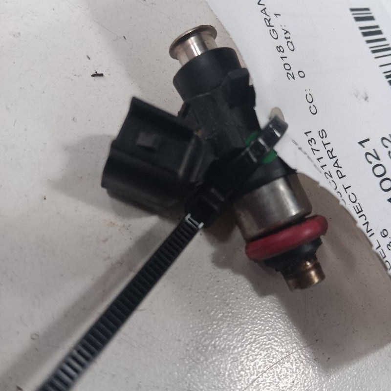Fuel Injection Injector Fits 17-23 Chrysler Pacifica OEM