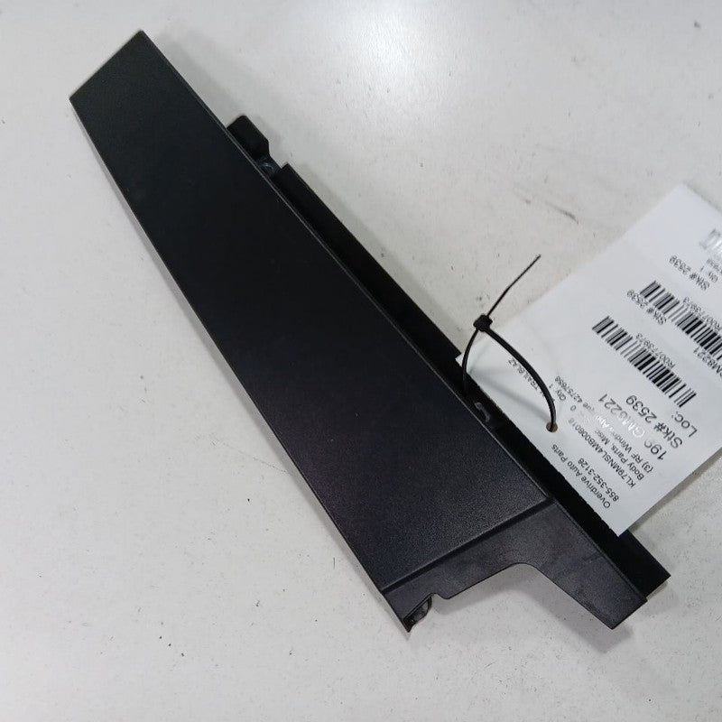 Chevy Trailblazer Passenger Right Front Window Applique {42757658} 2021 2022