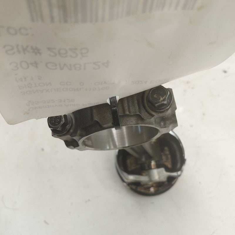 Chevy Equinox Single Piston With Connecting Rod   2024 2023 2022