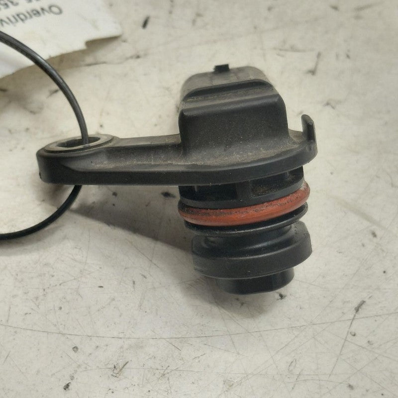 Cadillac CT6 Camshaft Cam Shaft Position Sensor  3.6 2018 2017 2016