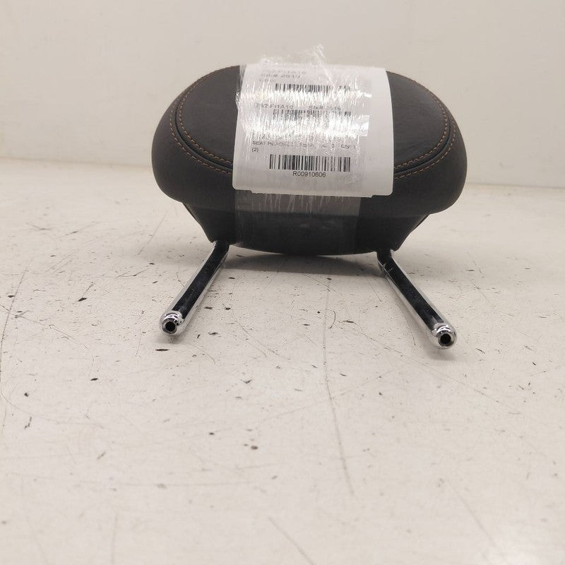 2018 Fiat 500 X Model Seat Headrest Rear Back Seat Head Rest