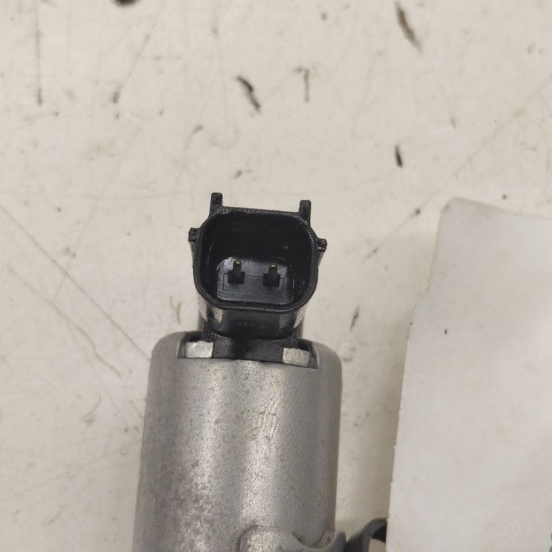 Honda HR-V Variable Timing Gear Oil Control Valve Solenoid Cylinder He