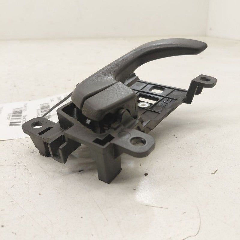Hyundai Kona Door Handle Right Passenger Front Interior Inside  2021 2
