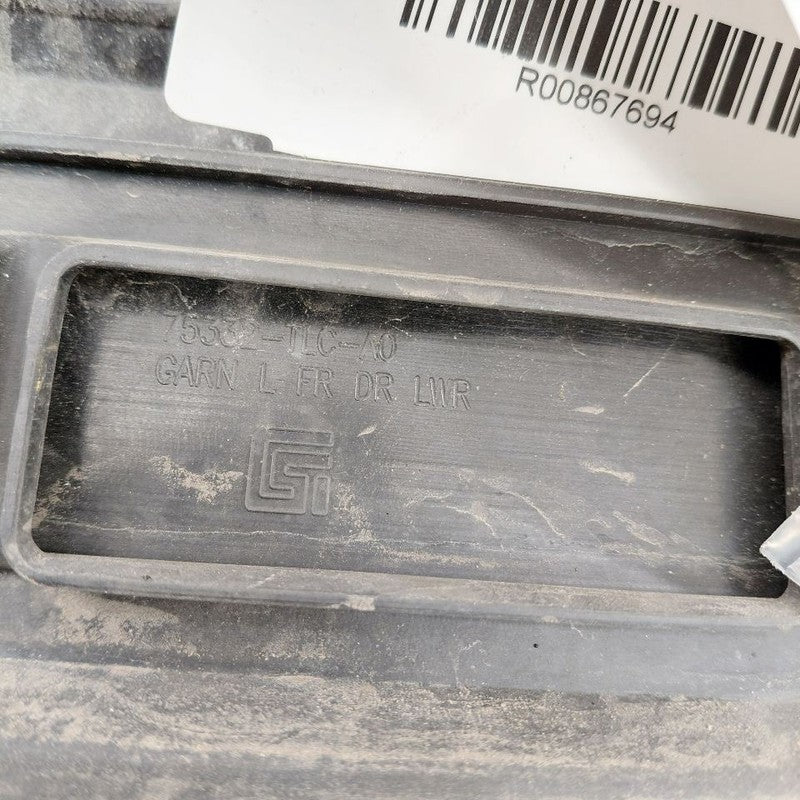 Honda CR-V Door Molding Trim Strip Left Driver Front  2017 2018 2019