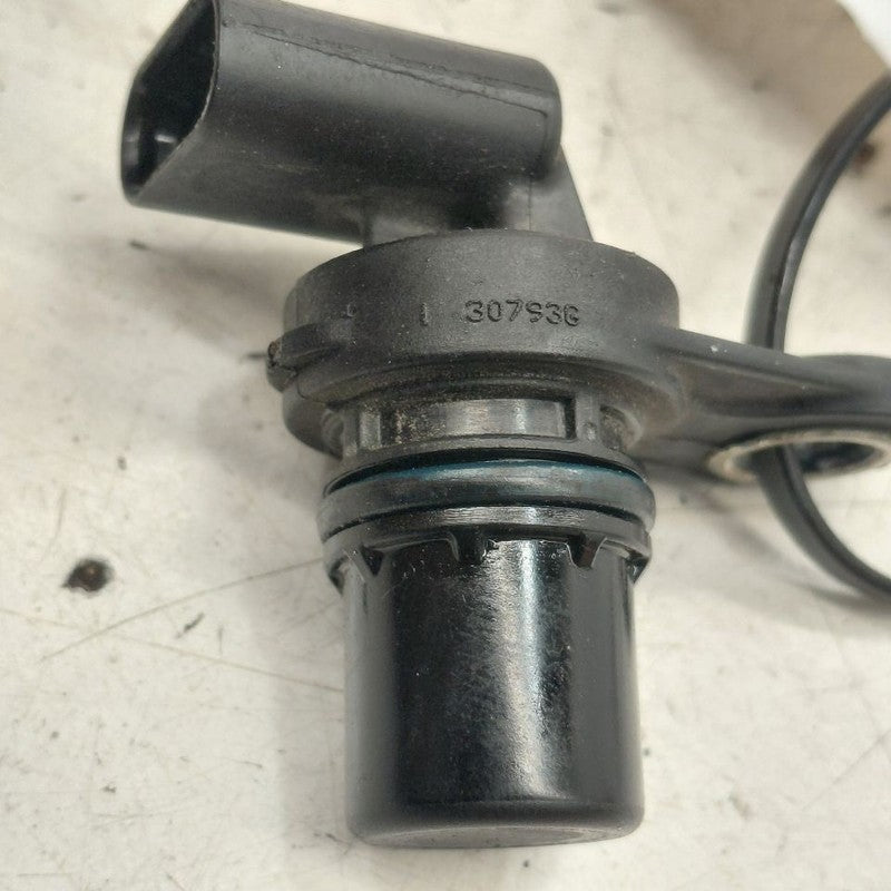 Alfa Romeo Stelvio Camshaft Cam Shaft Position Sensor  2018 2019 2020 