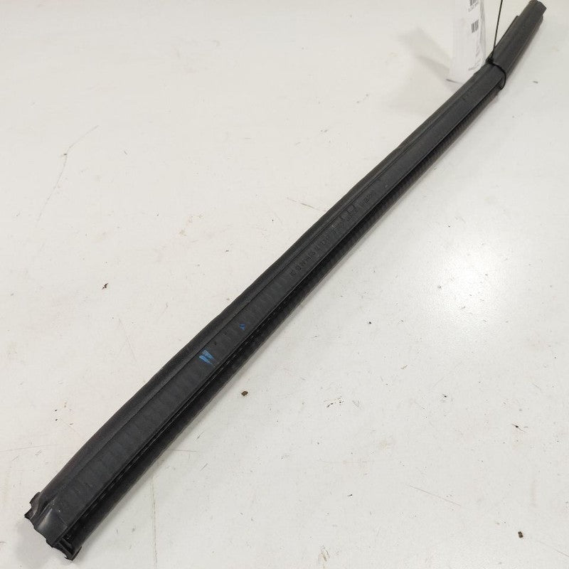 Buick Encore Right Rear Weather Strip Interior  2020 2019 2018 OEM