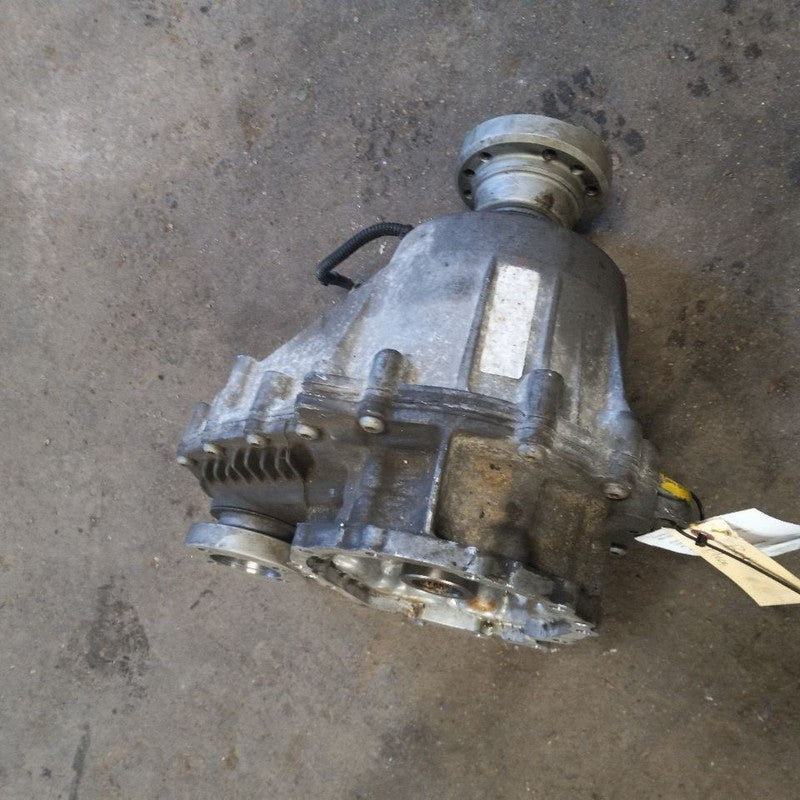 Transfer Case 3.6L Fits 15-23 Chrysler 300 OEM