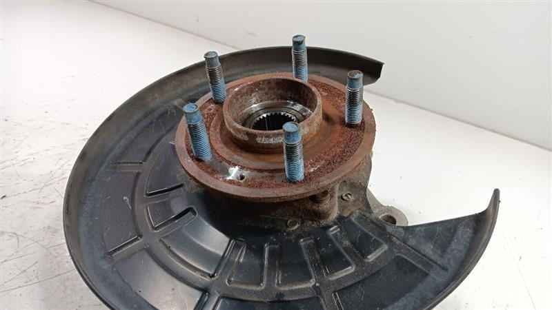 Left Rear Knuckle/Stub Fits 18-19 EQUINOX OEM