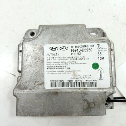 Control Module Fits 17-18 Hyundai Tucson OEM