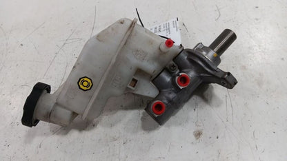 Brake Master Cylinder Sedan US Built Fits 11-16 ELANTRA OEM