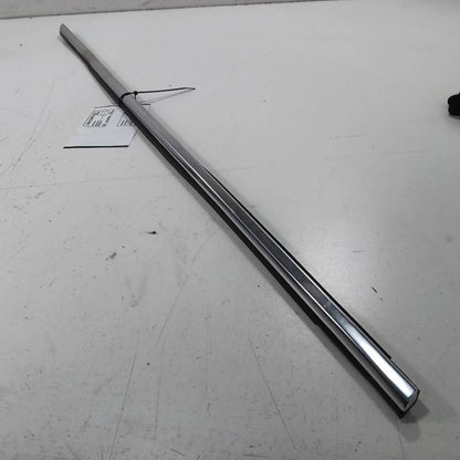Chevy Malibu Door Glass Window Weather Strip Trim Front Right Passenge