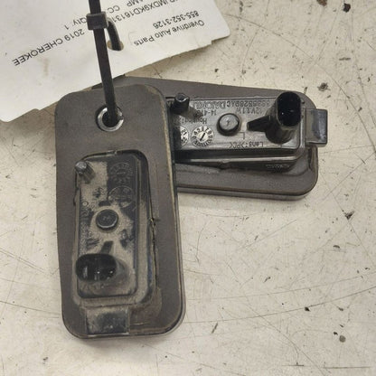 Jeep Cherokee License Plate Light Lamp  2019 2020 2021