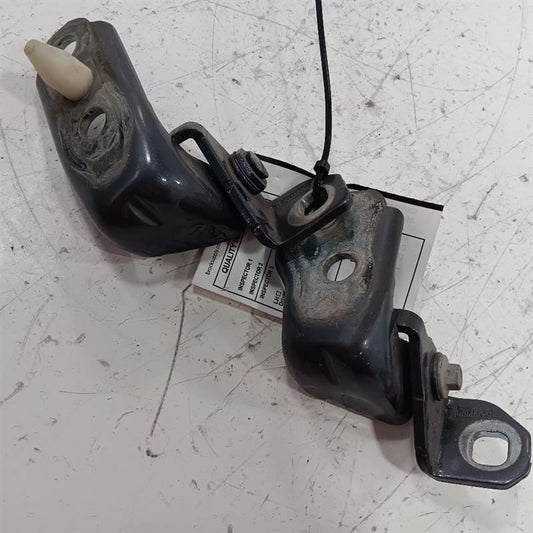 Ford Ecosport Door Hinge Set Right Front Passenger  2018 2019 2020 202