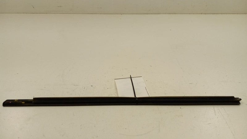 Chevy Cobalt Door Glass Window Weather Strip Trim Rear Right Passenger