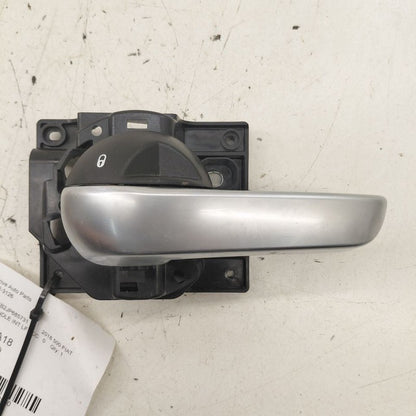 2018 Fiat 500 X Model Door Handle Left Driver Front Interior Inside