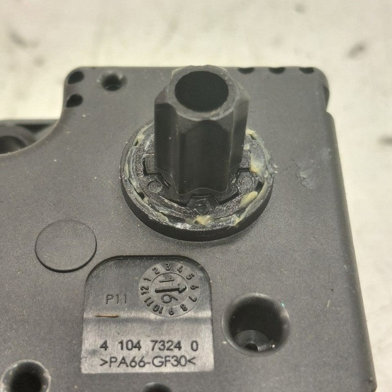 Cadillac CT6 Flap Door Motor Heater AC Door Actuator  2018 2017 2016