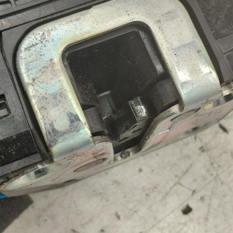 Hyundai Veloster Door Latch Lock Left Driver Front  2017 2016 2015 201