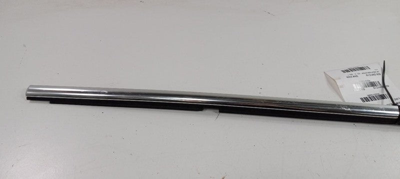 Chevy Cruze Door Glass Window Weather Strip Trim Rear Left Back 2019 2018