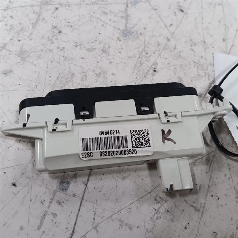 Chevy Malibu P R N D L PRNDL Indicator 2019 2020 2021 2022 2023 2024