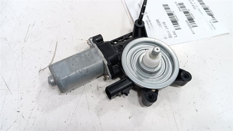 Passenger Right Power Window Motor Rear Fits 16-20 Chevy Malibu OEM