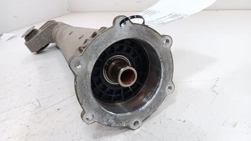 84826709 Carrier Rear Axle Shaft Fits 18-19 EQUINOX