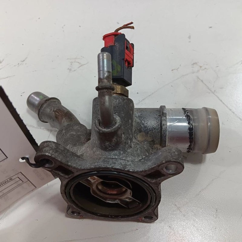 Jeep Compass 2.4 Thermostat Housing Mount Bracket 2017 2018 2019 2020 